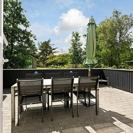 Holiday home Bv146-blavand-bjergbovej-42 *