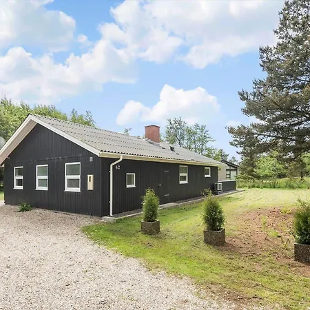 Holiday home Bv146-blavand-bjergbovej-42 *